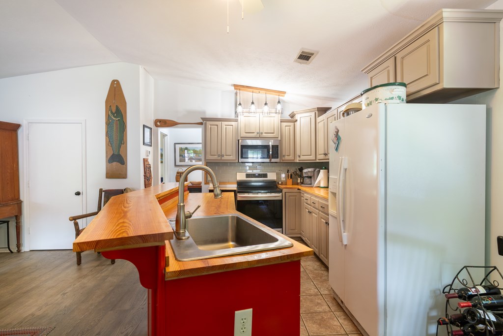 145 Robin Drive Hamilton, GA 31811 - Photo 5 of 23