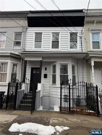 $494,900 | 101 Garside Street, Newark, NJ 07104