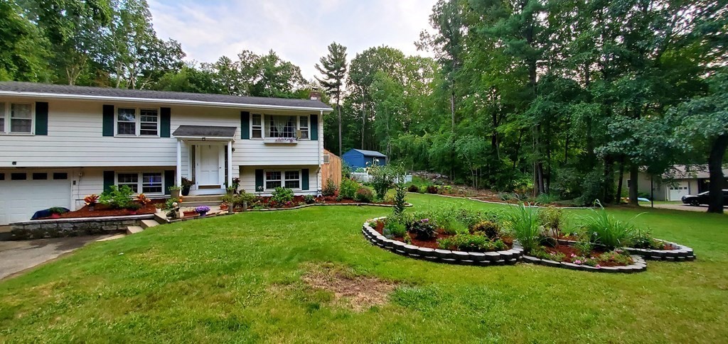 141 Brimfield Road Monson, MA 01057 - Photo 3 of 26 Gallery Image 3