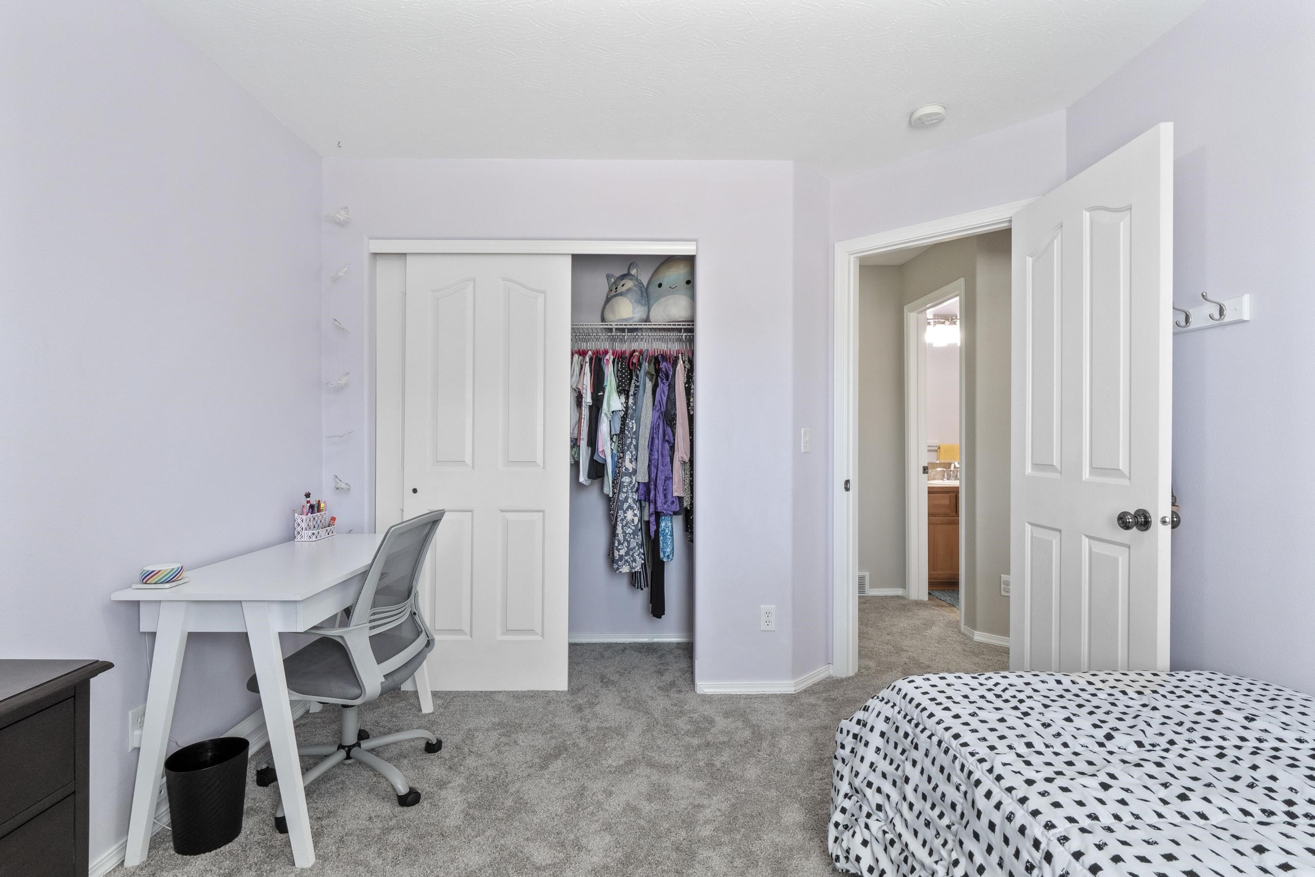 4027 South Bates Road Spokane Valley, WA 99206 - Photo 12 of 26 Gallery Image 12
