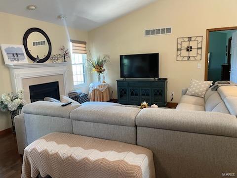 2771 East B Street Road, Unit F Belleville, IL 62221 - Photo 9 of 34 Gallery Image 9