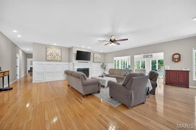 $949,900 | 1709 Everest Avenue, O'Fallon, MO 63366