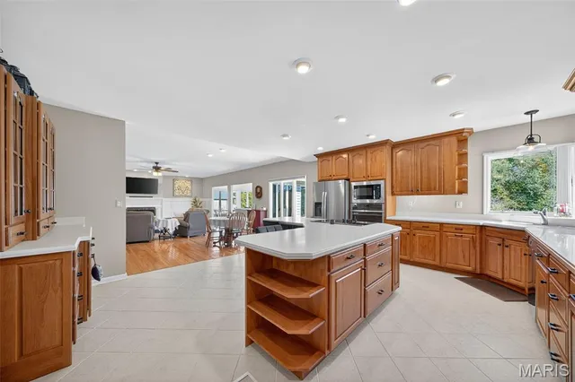 $949,900 | 1709 Everest Avenue, O'Fallon, MO 63366