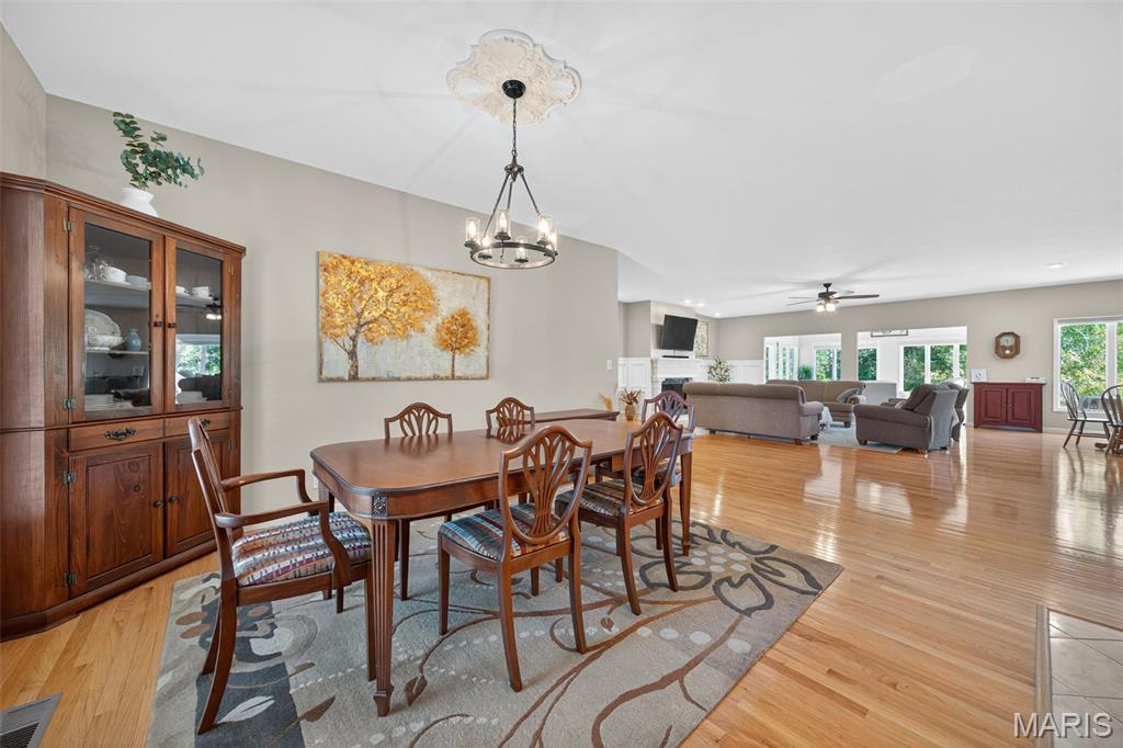 1709 Everest Avenue O'Fallon, MO 63366 - Photo 7 of 91