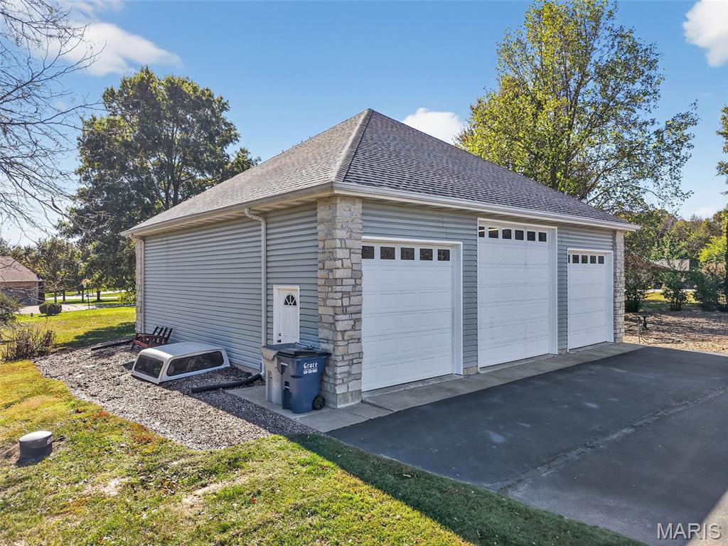 1709 Everest Avenue O'Fallon, MO 63366 - Photo 77 of 91