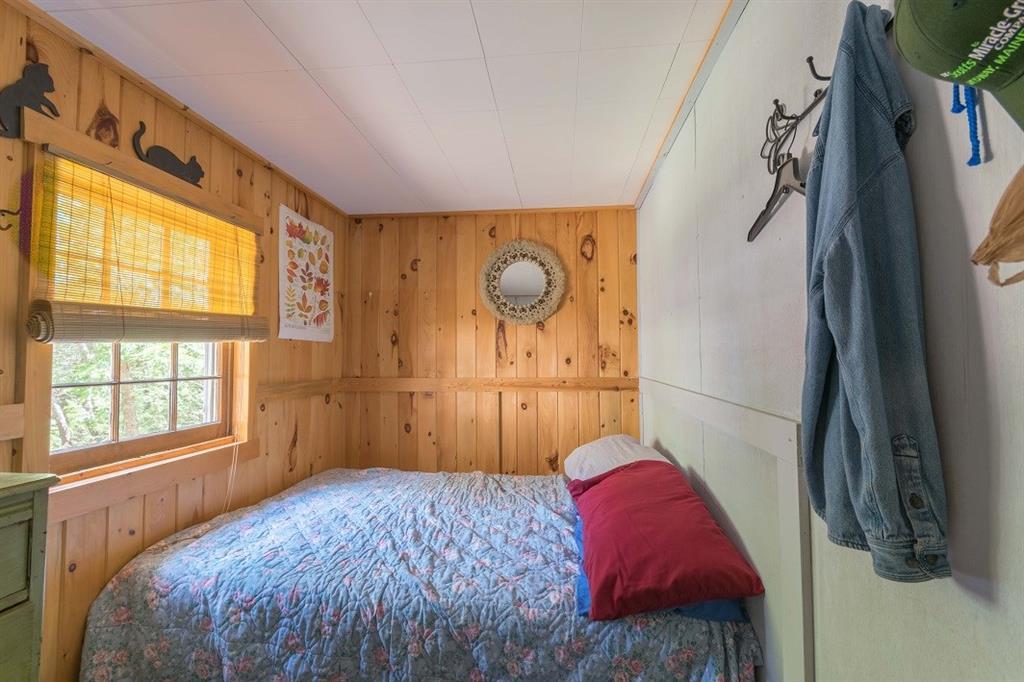 65 Sandy Shore Road Burlington, ME 04417 - Photo 6 of 12 Photo