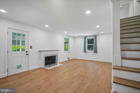 $1,300,000 | 5304 Sherrill Avenue, Chevy Chase, MD 20815