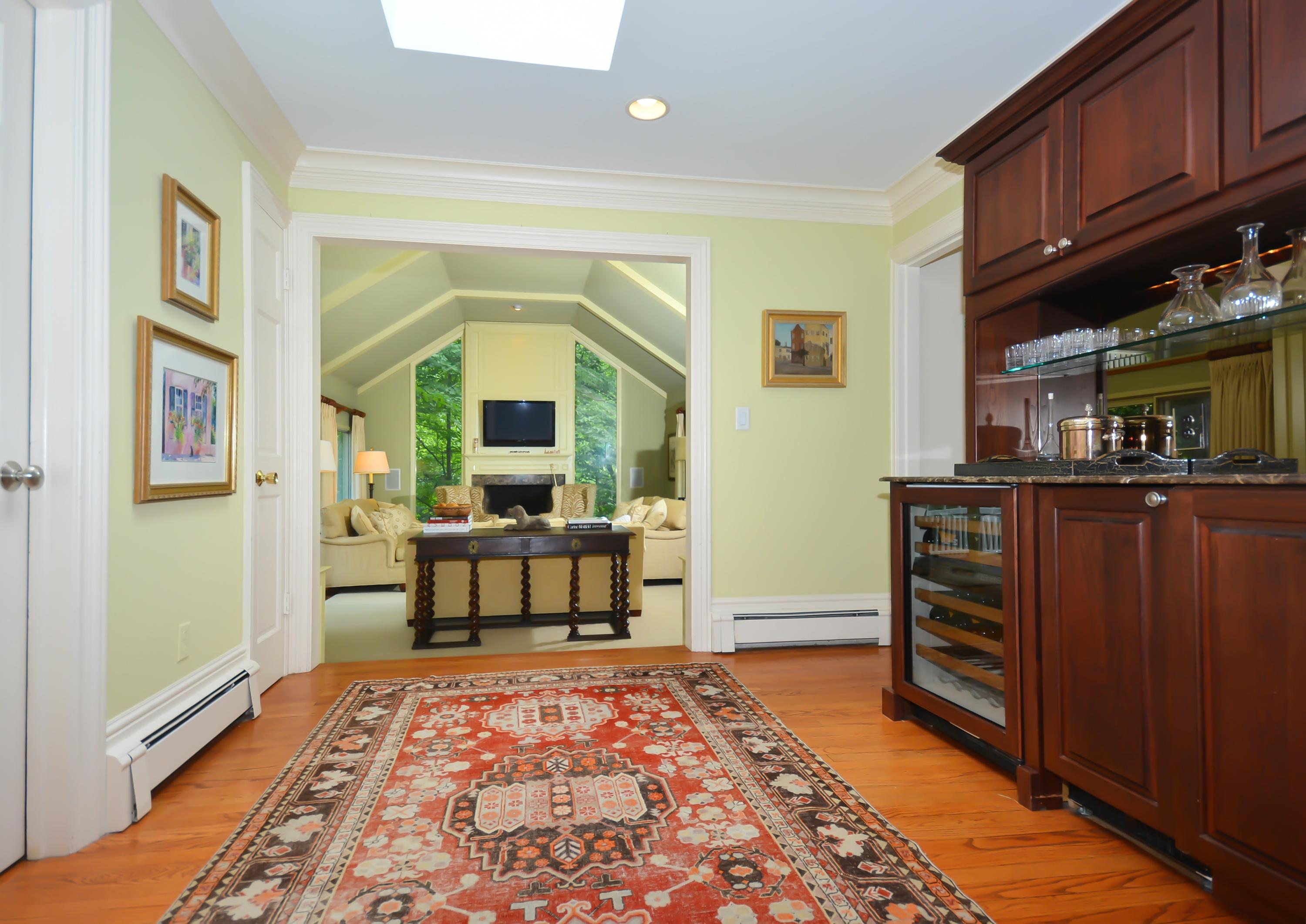 47 Delafield Island Road Darien, CT 06820 - Photo 11 of 26 a bedroom with furniture and a window