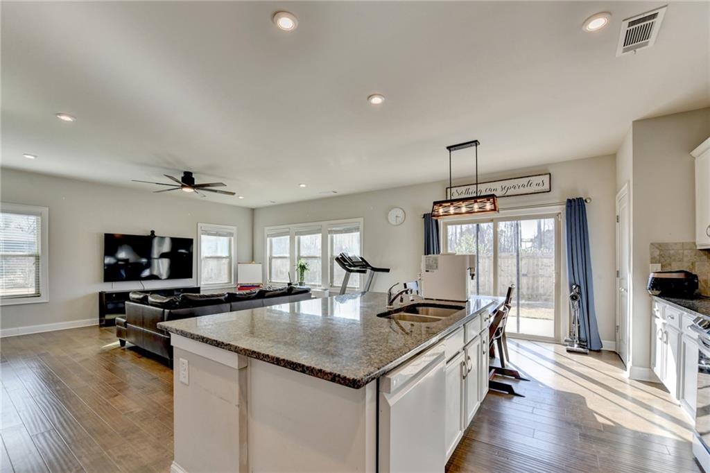 3675 Morgan Road Buford, GA 30519 - Photo 16 of 44