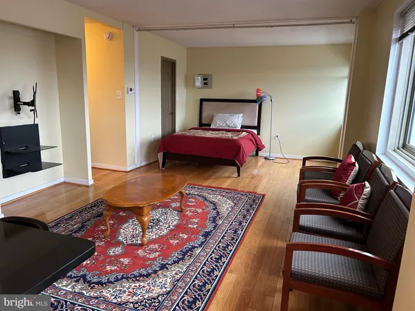 $1,400 | 7333 New Hampshire Avenue, Unit 1107, Takoma Park, MD 20912