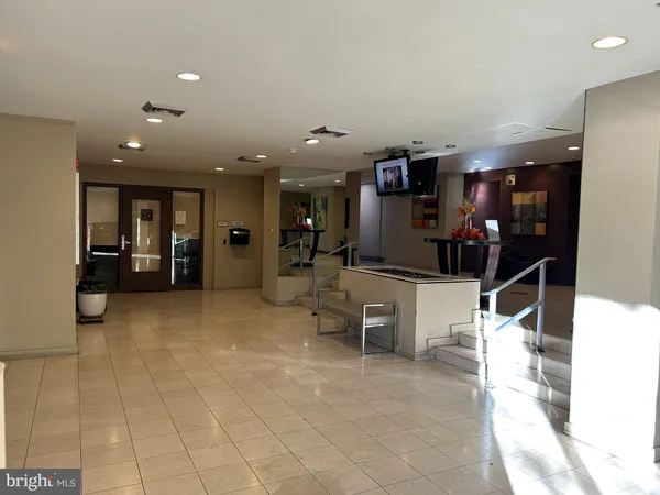 $1,450 | 7333 New Hampshire Avenue, Unit 1107, Takoma Park, MD 20912