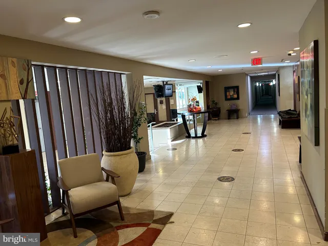 $1,500 | 7333 New Hampshire Avenue, Unit 1107, Takoma Park, MD 20912