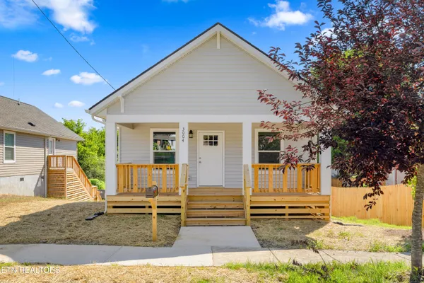 $285,000 | 3004 Johnston Street, Knoxville, TN 37921