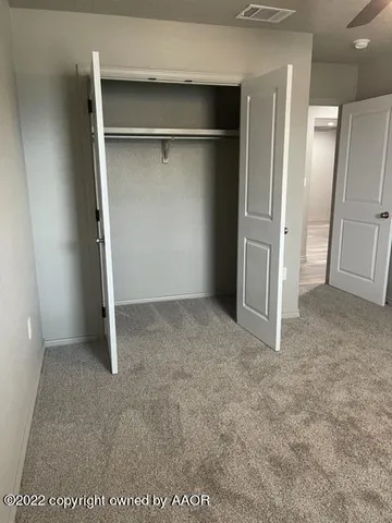 $1,000 | 102 8th Street, Farwell, TX 79325