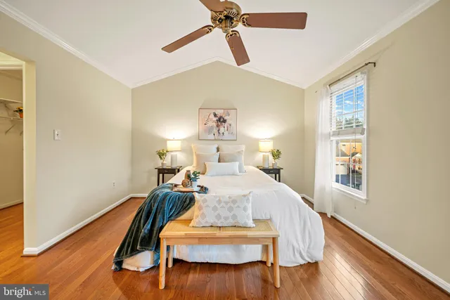 $949,990 | 13100 Rockpointe Court, Clifton, VA 20124