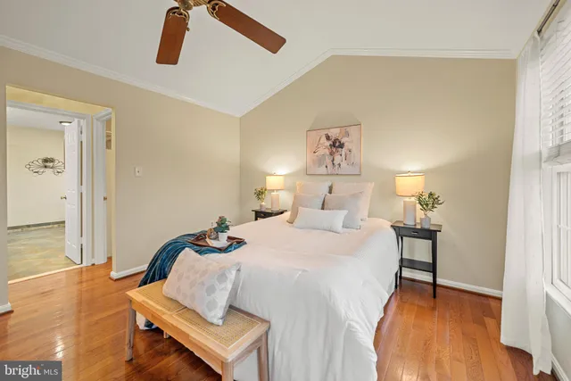 $949,990 | 13100 Rockpointe Court, Clifton, VA 20124