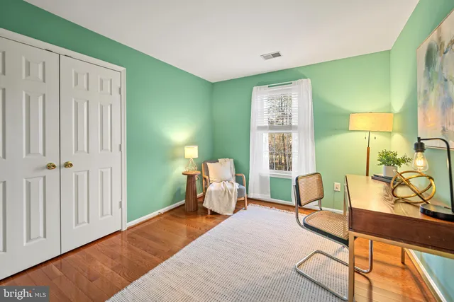 $949,990 | 13100 Rockpointe Court, Clifton, VA 20124