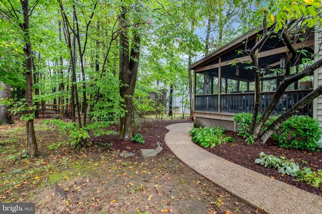 $949,990 | 13100 Rockpointe Court, Clifton, VA 20124