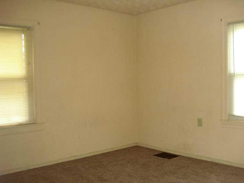 1231 Gable Street Springfield, OH 45505 - Photo 12 of 20 Gallery Image 12