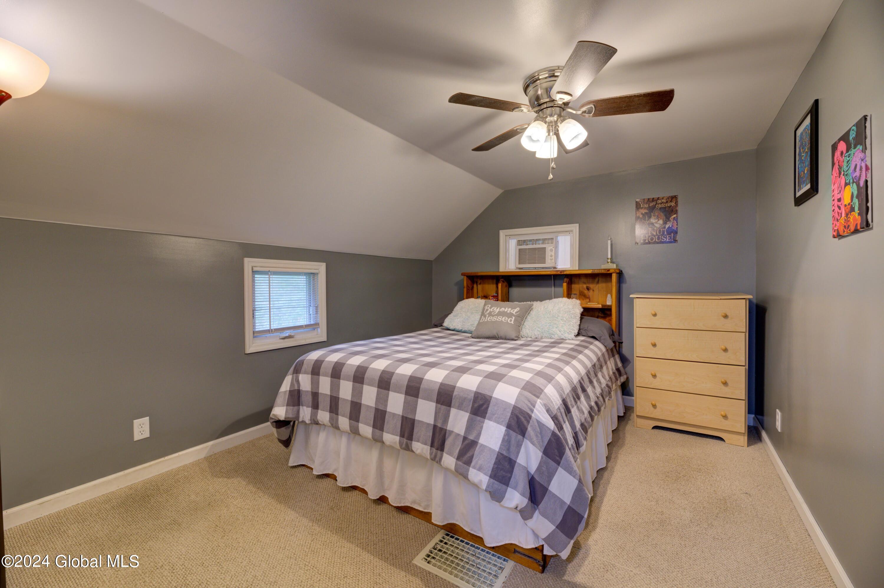 340 Barker Road Gloversville, NY 12078 - Photo 19 of 37 340 Barker-20