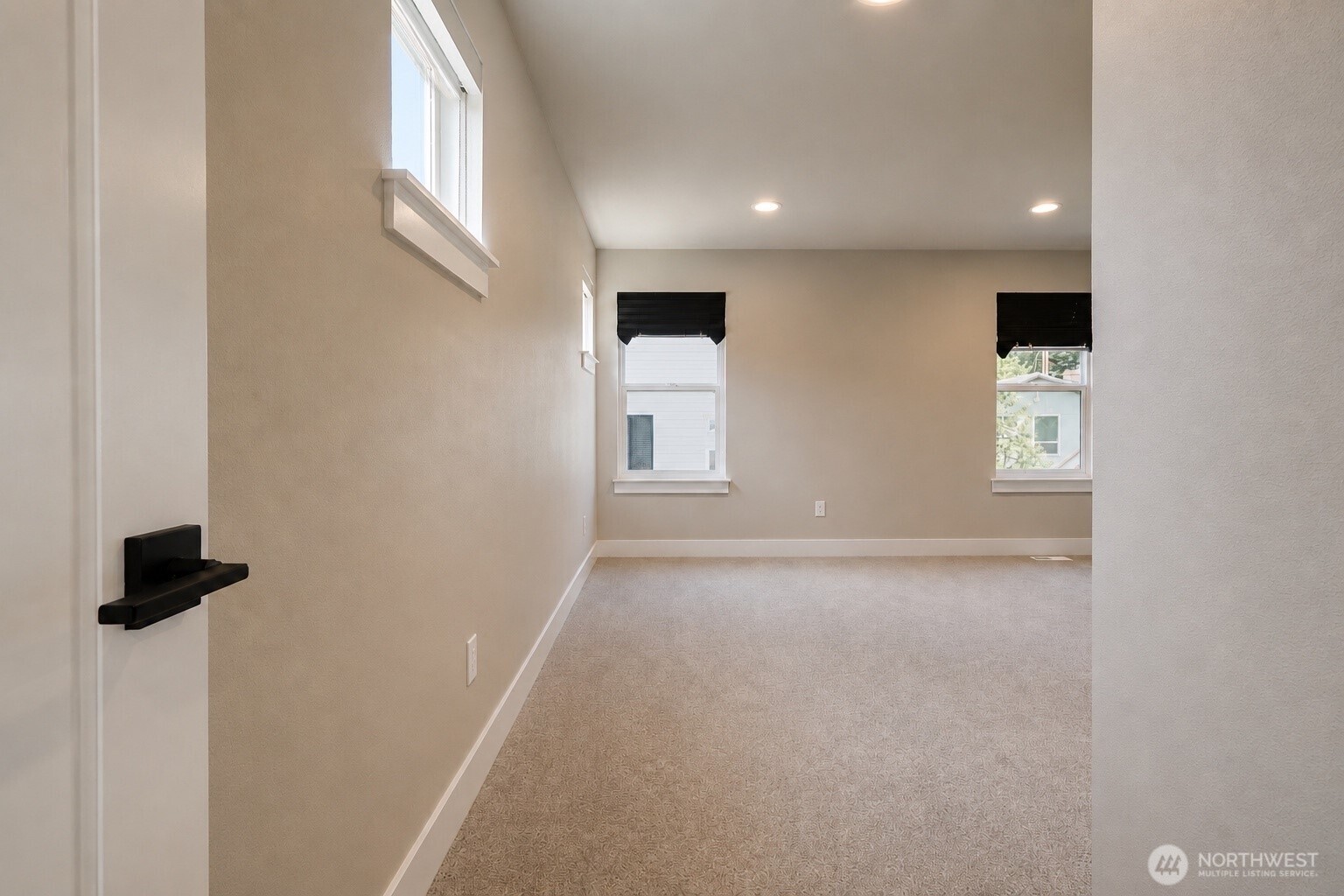 18532 Meridian Avenue South Bothell, WA 98012 - Photo 16 of 37 Gallery Image 16