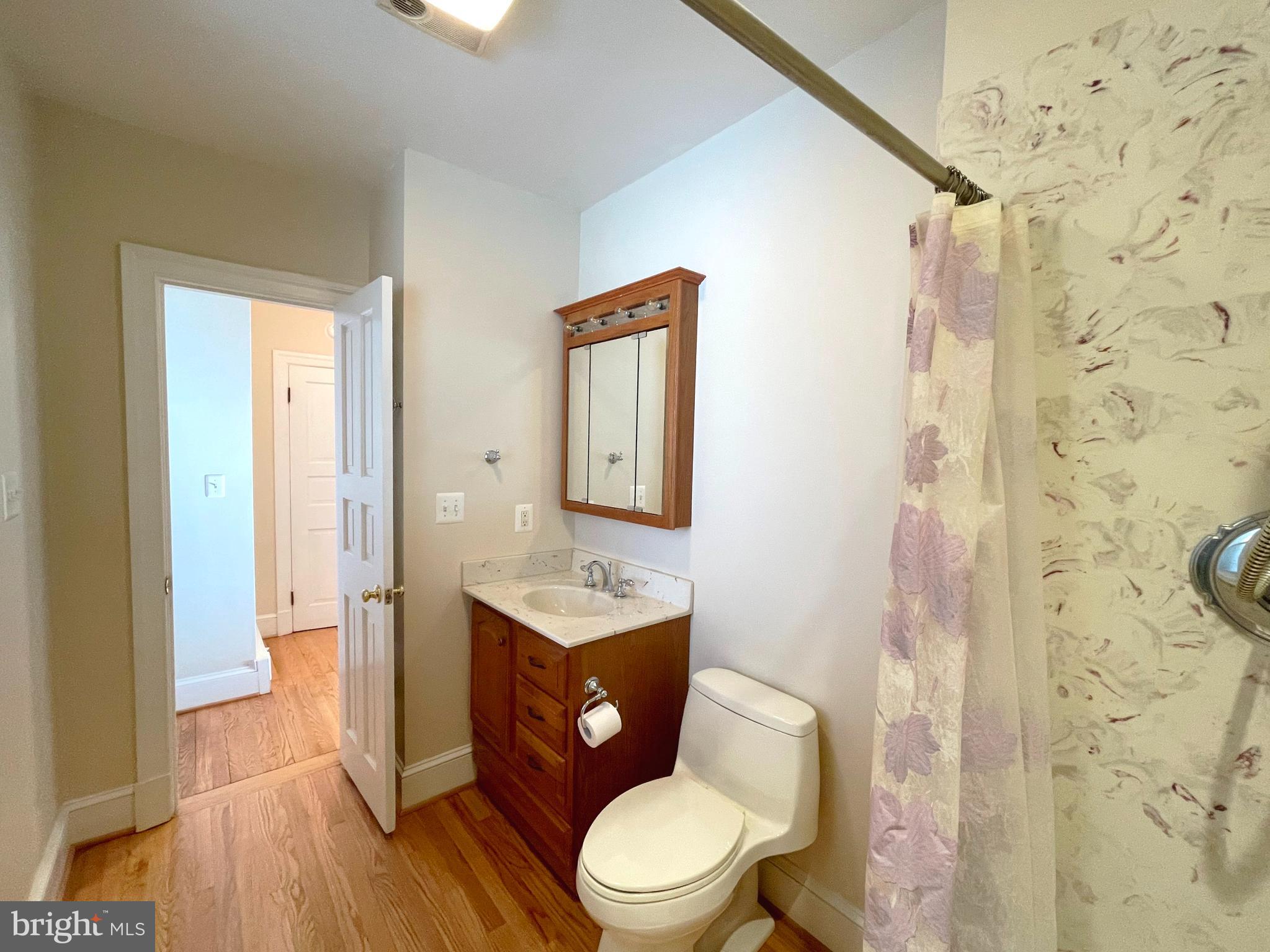 4085 Hallowing Point Road Prince Frederick, MD 20678 - Photo 16 of 41 Main Level Hall Full Bath