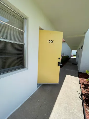 a view of a storage & utility room