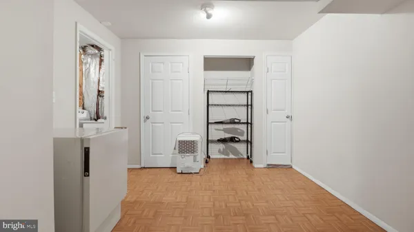 $2,800 | 7821 Fairborn Court, Rockville, MD 20855