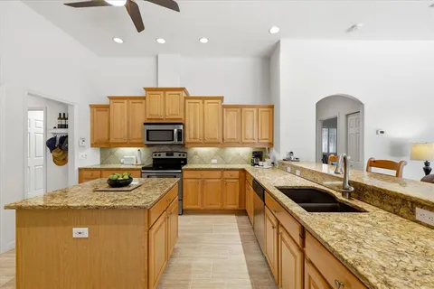 $895,000 | 10010 Cherry Hills Ave Circle, Bradenton, FL 34202