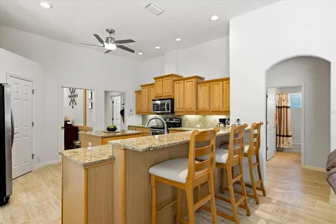 $895,000 | 10010 Cherry Hills Ave Circle, Bradenton, FL 34202