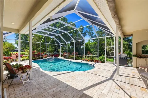 $895,000 | 10010 Cherry Hills Ave Circle, Bradenton, FL 34202