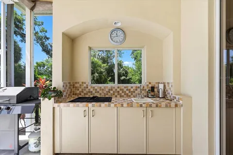 $895,000 | 10010 Cherry Hills Ave Circle, Bradenton, FL 34202