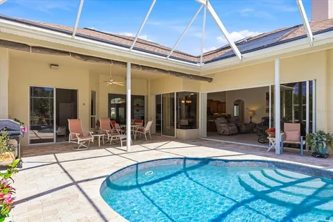 $895,000 | 10010 Cherry Hills Ave Circle, Bradenton, FL 34202