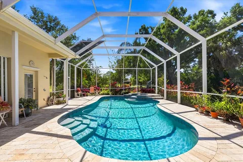 $895,000 | 10010 Cherry Hills Ave Circle, Bradenton, FL 34202