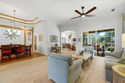 $895,000 | 10010 Cherry Hills Ave Circle, Bradenton, FL 34202
