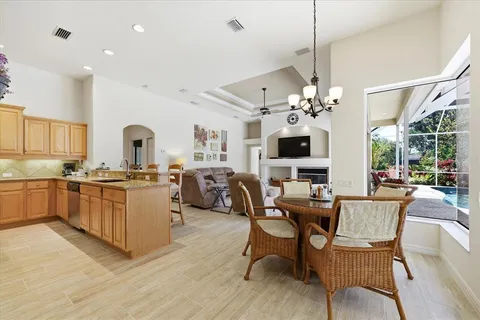 $895,000 | 10010 Cherry Hills Ave Circle, Bradenton, FL 34202