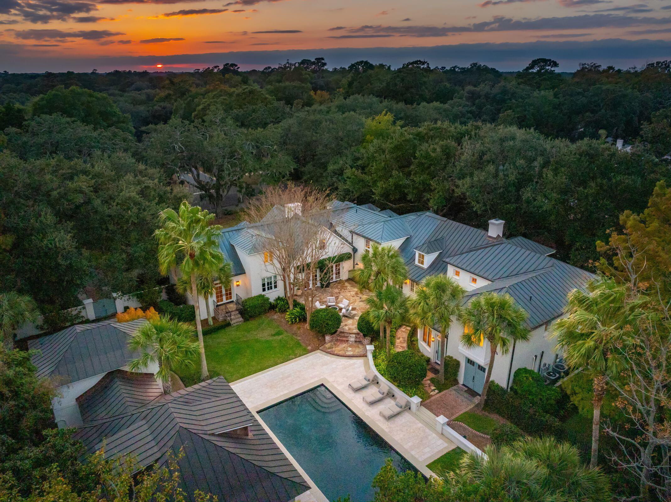 14 Jamestown Road Charleston, SC 29407 - Photo 2 of 86 sunset views