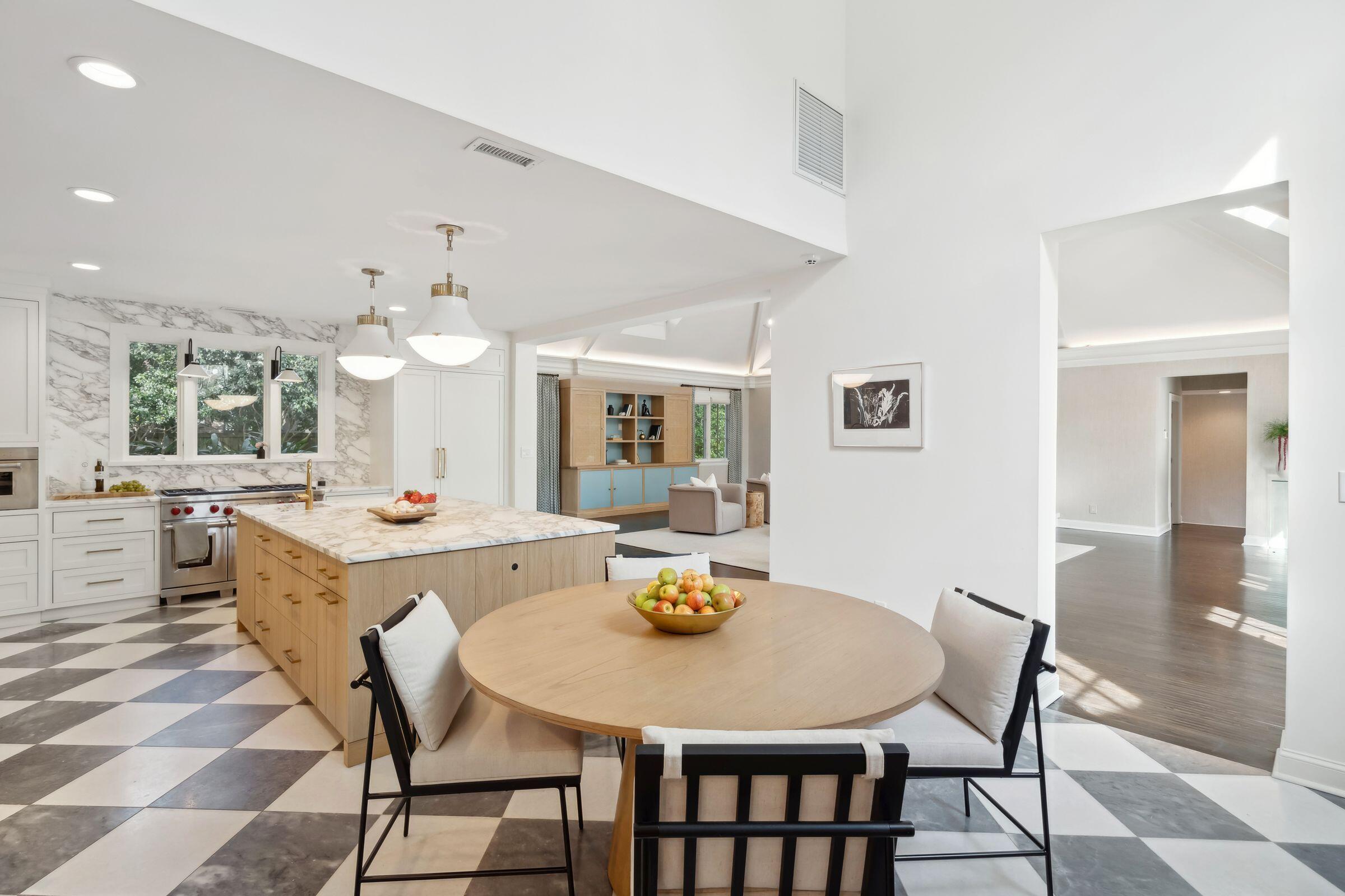 14 Jamestown Road Charleston, SC 29407 - Photo 27 of 86 eat-in kitchen