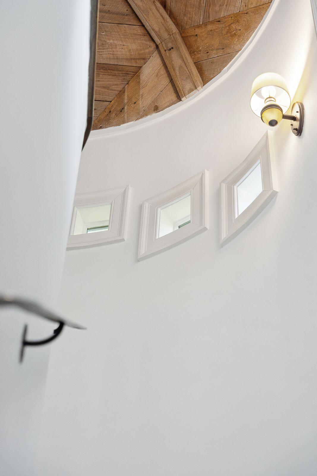 14 Jamestown Road Charleston, SC 29407 - Photo 64 of 86 stairs to guest