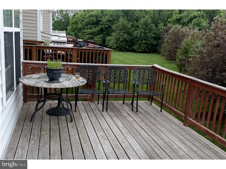 887 Chatfield Road, Unit 7 Warrington, PA 18976 - Photo 3 of 17 Deck