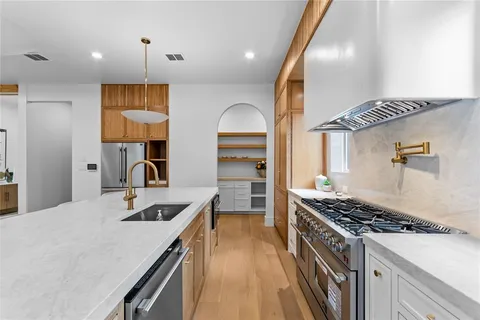 $1,349,000 | 10344 Country Club Drive, Dallas, TX 75218