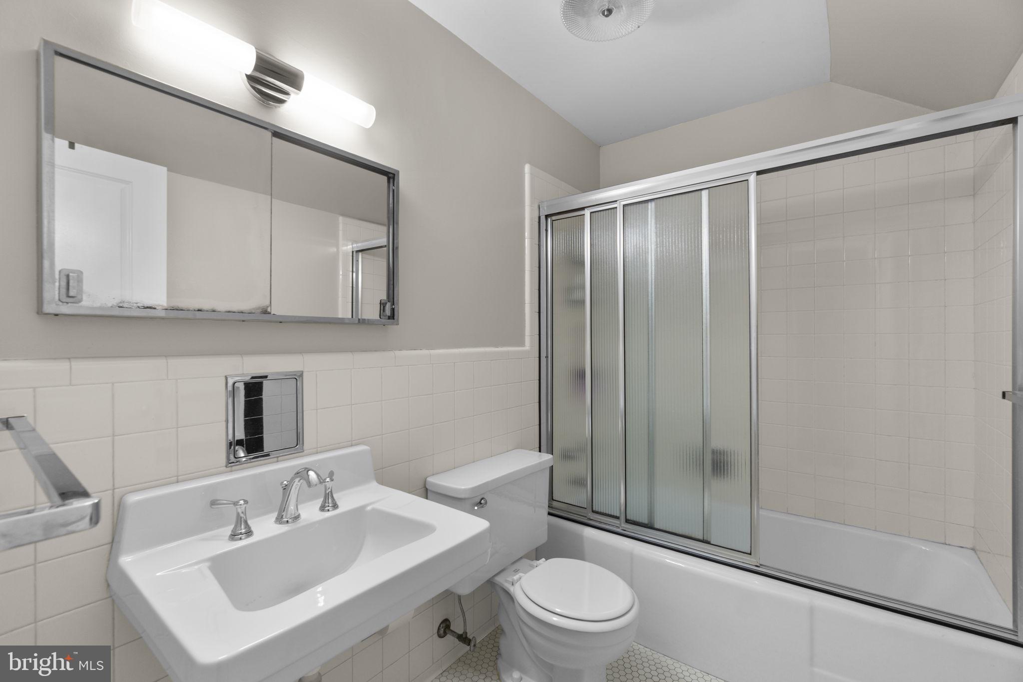 6521 Darnall Road Baltimore, MD 21204 - Photo 37 of 68 Upper Level Full Bath