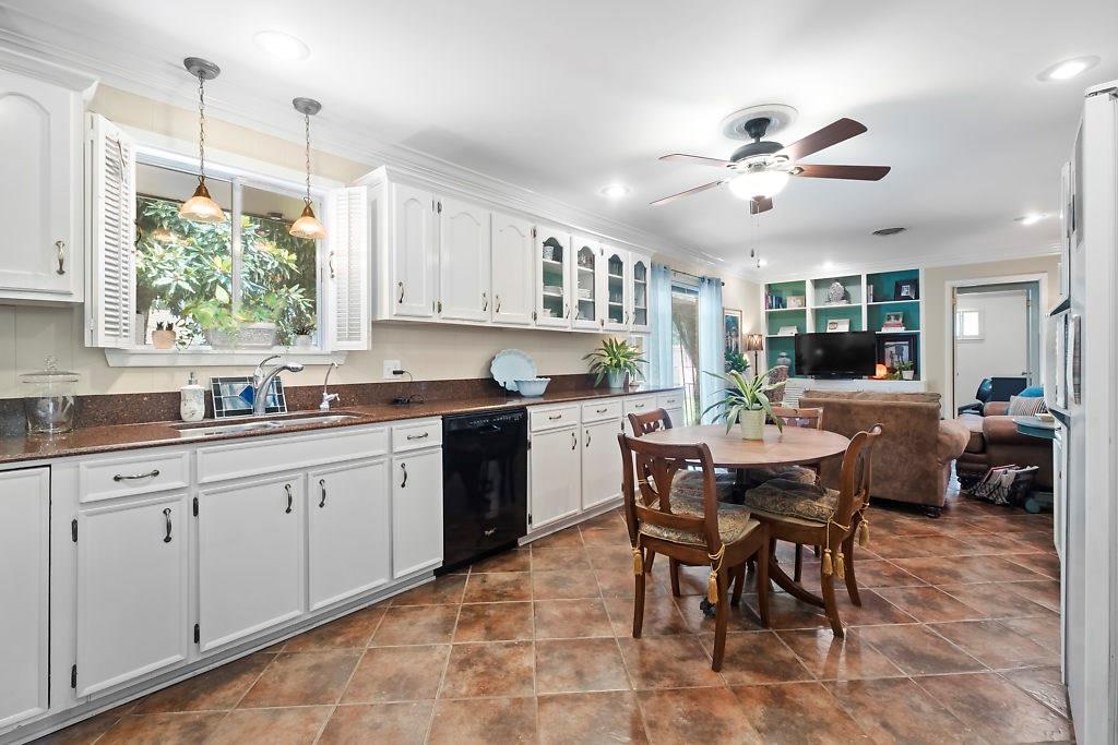 136 Cedar Road Bogalusa, LA 70427 - Photo 5 of 24 Gallery Image 5