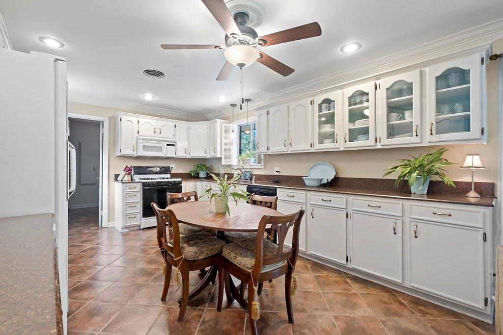 136 Cedar Road Bogalusa, LA 70427 - Photo 8 of 24 Gallery Image 8