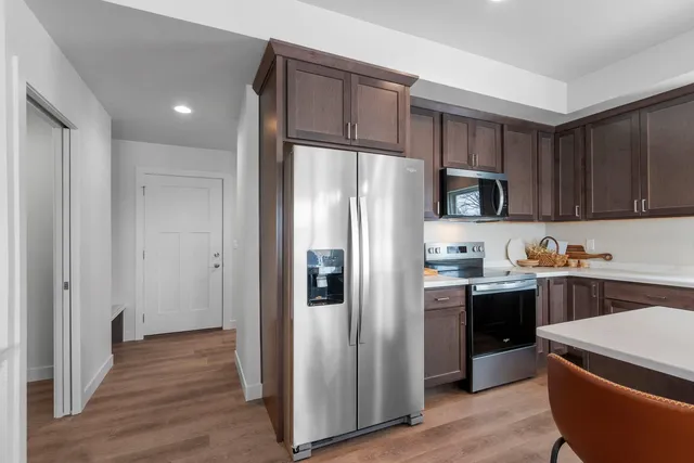 $434,900 | 210 Clubhouse Lane, Kimberly, WI 54136