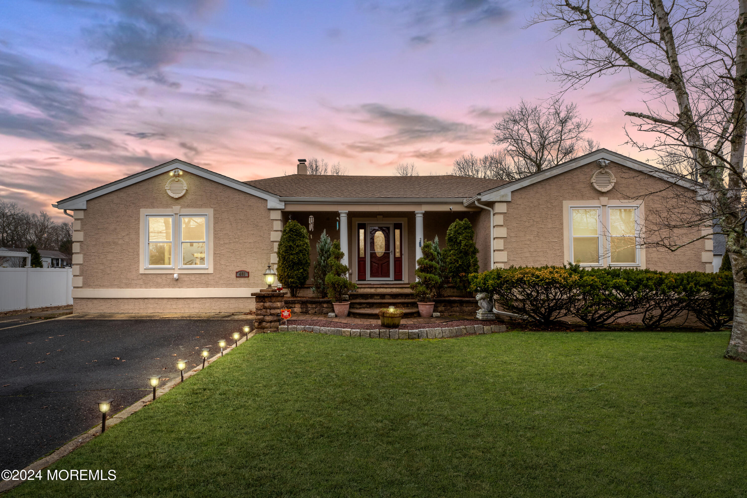 403 Aldrich Road Howell, NJ 07731 - Photo 1 of 38 photos_high_resolution_HOM07850_DTE
