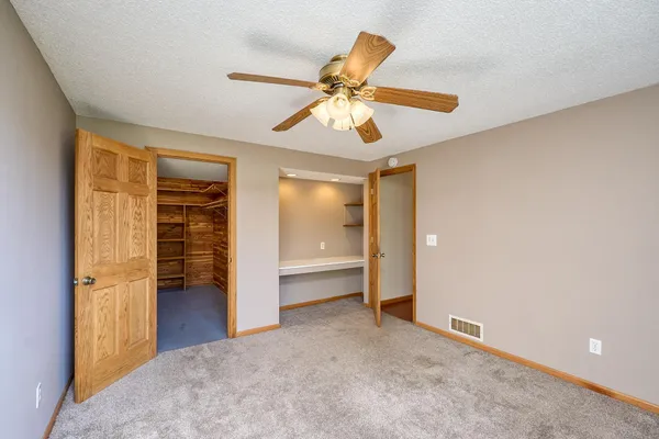 $3,100 | 8106 Dakota Lane, Chanhassen, MN 55317