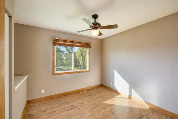 $3,100 | 8106 Dakota Lane, Chanhassen, MN 55317