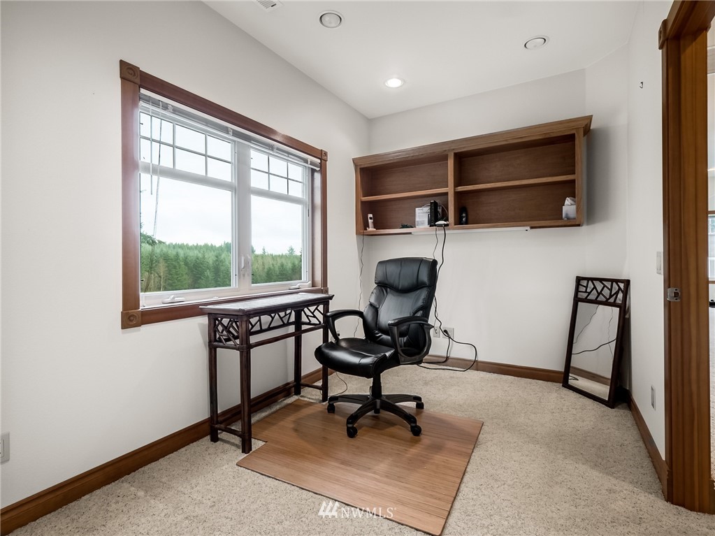 534 Tennessee Road Winlock, WA 98596 - Photo 22 of 40 a view of a workspace with furniture and a window