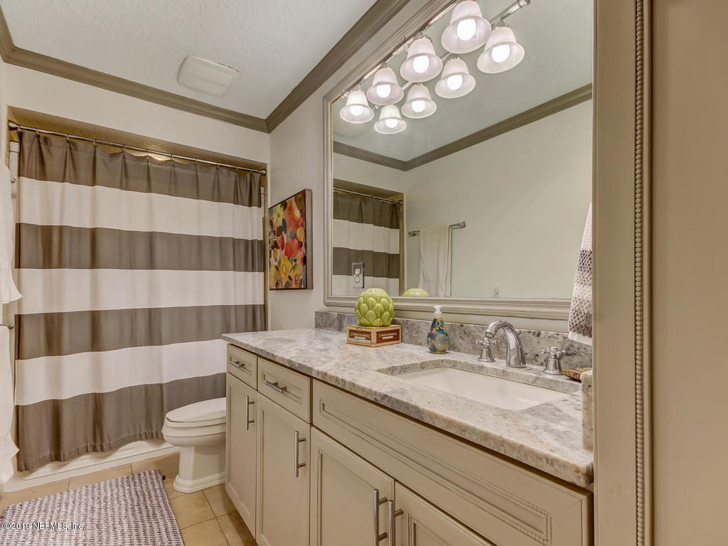 6521 Christopher Point Road West Jacksonville, FL 32217 - Photo 54 of 68 hall bathroom